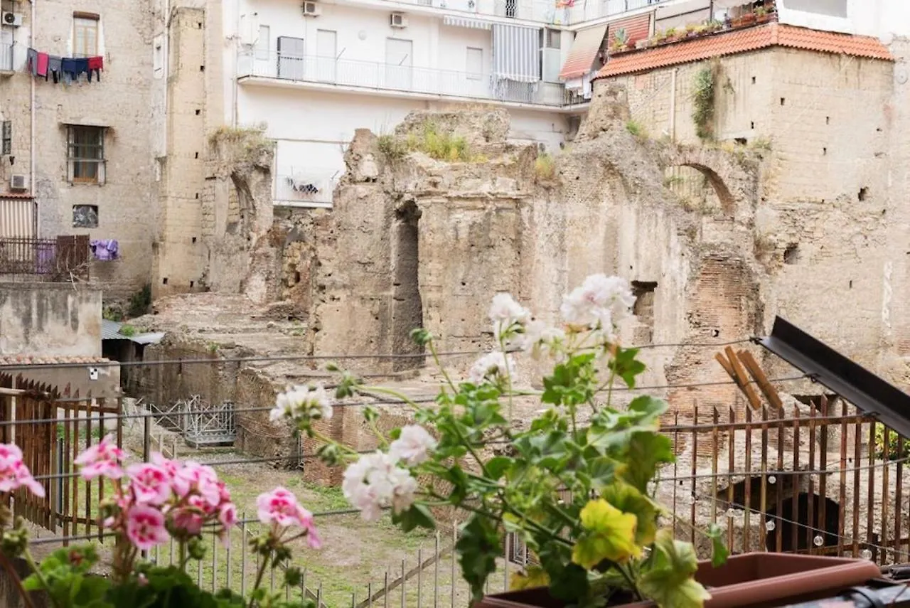Bobbo House Ii, La Finestra Sugli Scavi contacts
